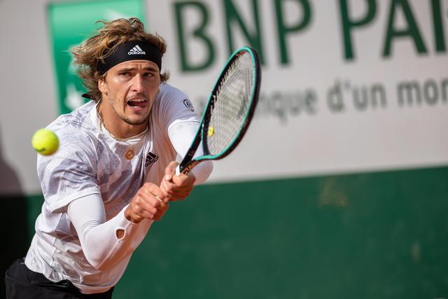 更是检验近 更是检验近