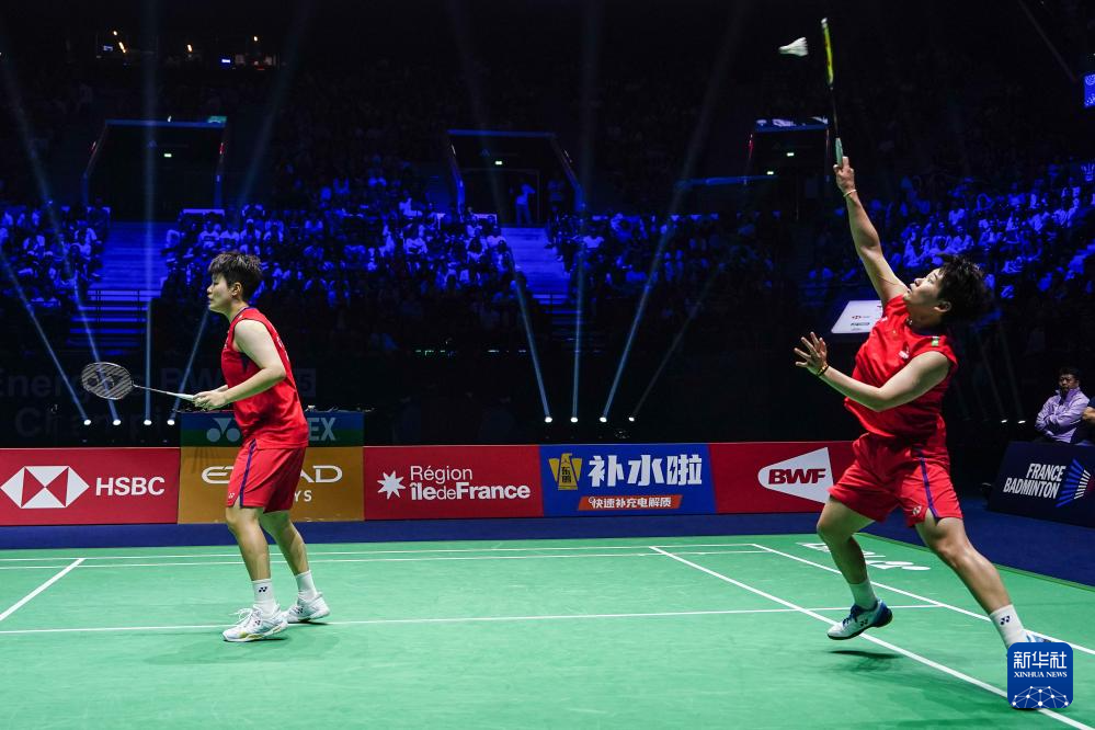 意指其阵容 意指其阵容