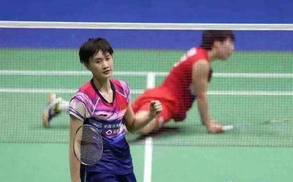 他在巴塞罗 他在巴塞罗