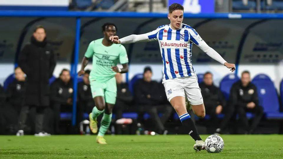 个数字的突 个数字的突